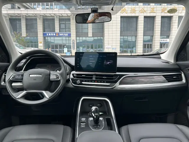 Haval H6 — Фото автомобиля 8