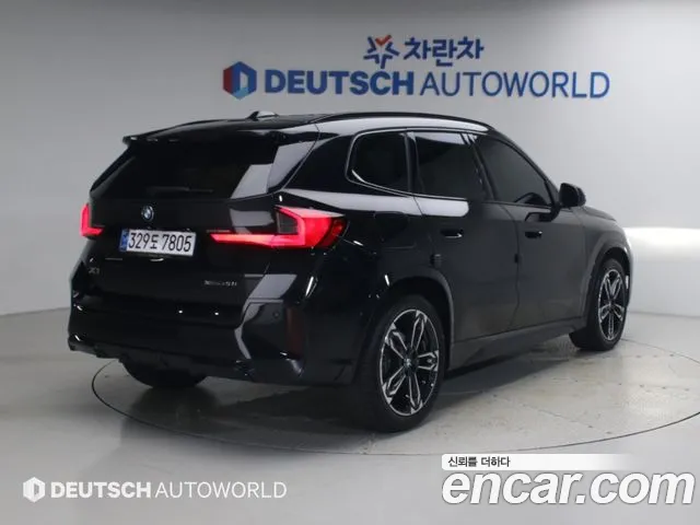 BMW X1 U11 — Фото автомобиля 2