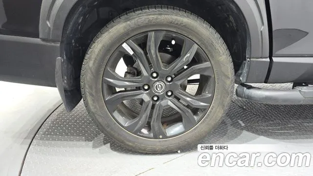 KG_Mobility_Ssangyong Rexton Новый Rexton Sport Дизель 2.2 4WD — Фото автомобиля 5