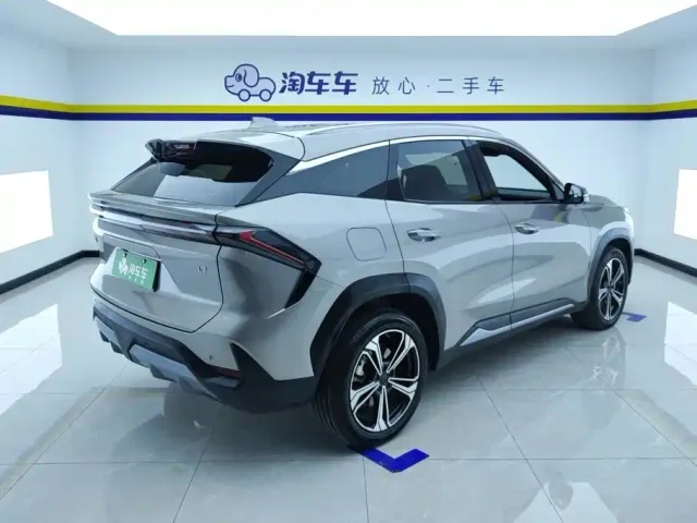 Geely Galaxy L7 — Фото автомобиля 3
