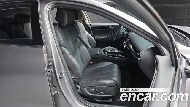 Genesis G80 RG3 — Фото автомобиля 16