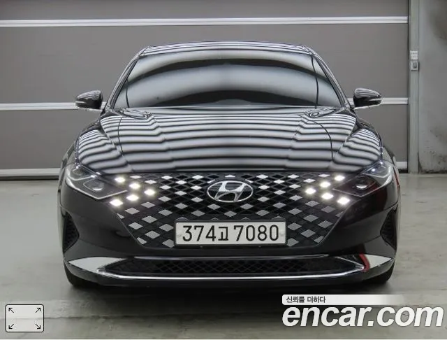 Hyundai Grandeur Grandeur (New) — Фото автомобиля 3