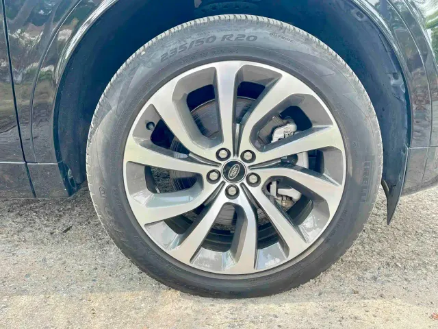 Land Rover Discovery Sport — Фото автомобиля 10