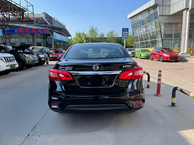Nissan Sylphy — Фото автомобиля 5