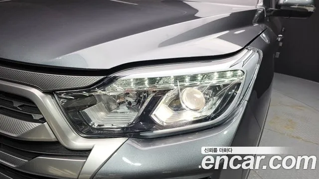 KG_Mobility_Ssangyong Rexton Новый Rexton Sport Дизель 2.2 4WD — Фото автомобиля 21