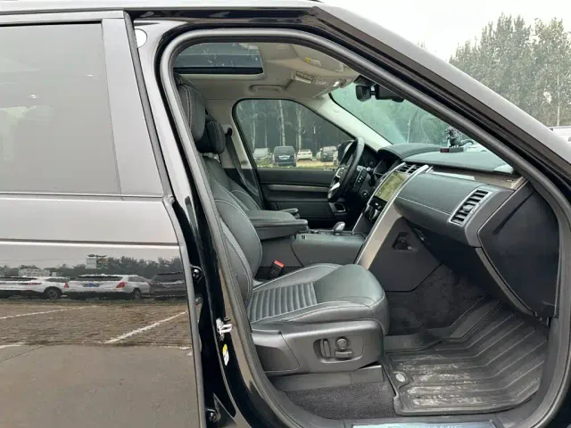 Land Rover Discovery — Фото автомобиля 17