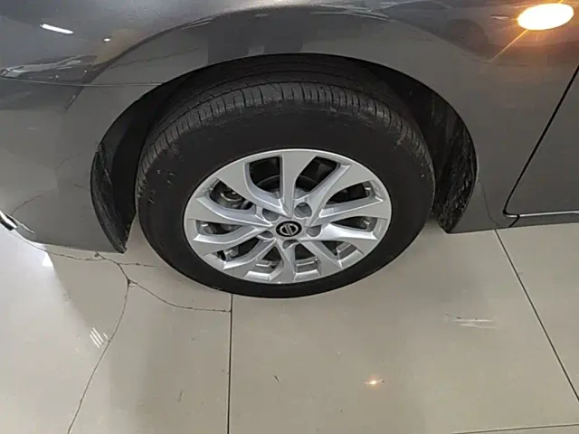 Nissan Sylphy — Фото автомобиля 22