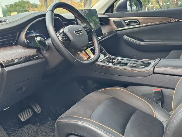Skyworth Auto EV6 — Фото автомобиля 9