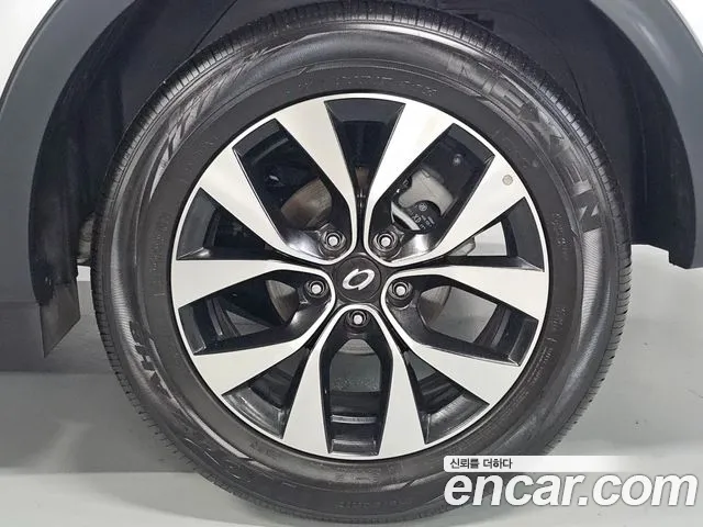 Renault Korea XM3 — Фото автомобиля 5