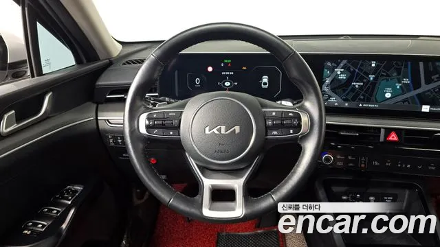 Kia K5 Новый K5 3 поколение 2.0 LPi(Для проката) — Фото автомобиля 13