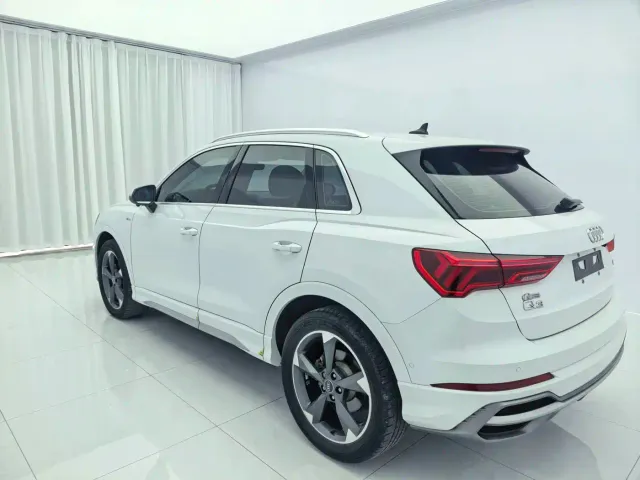 Audi Q3 — Фото автомобиля 7