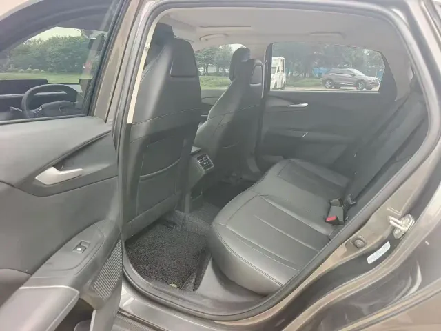 Changan Eado — Фото автомобиля 5