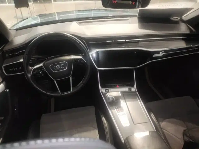 Audi A6L — Фото автомобиля 15
