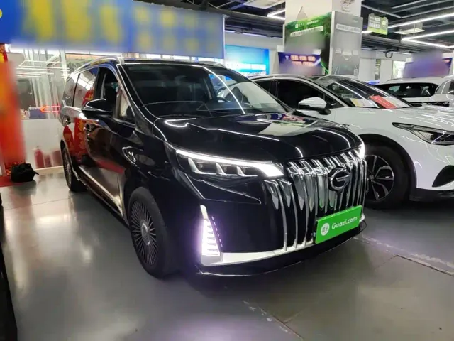 GAC Trumpchi M6 — Фото автомобиля 3