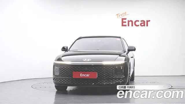 Hyundai Grandeur GN7 — Фото автомобиля 3