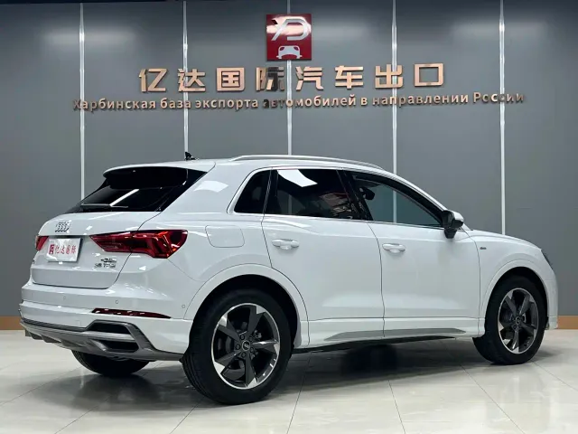 Audi Q3 — Фото автомобиля 6