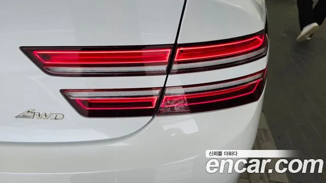 Genesis G80 Бензин 2.5 турбо AWD — Фото автомобиля 19