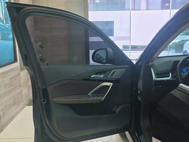 BMW X1 — Фото автомобиля 5