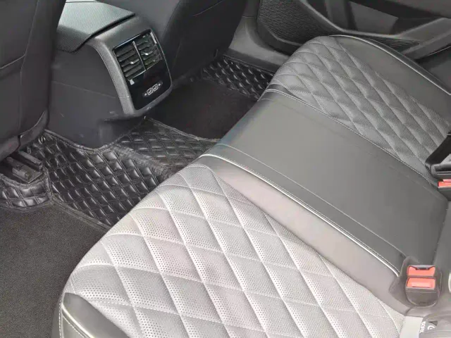 Volkswagen Sagitar — Фото автомобиля 5