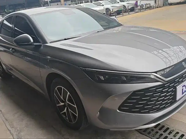 BYD Qin L — Фото автомобиля 3