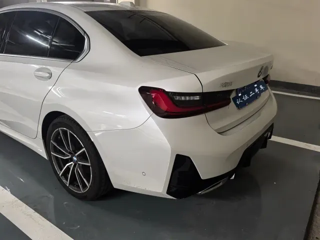 BMW 3 Series — Фото автомобиля 3