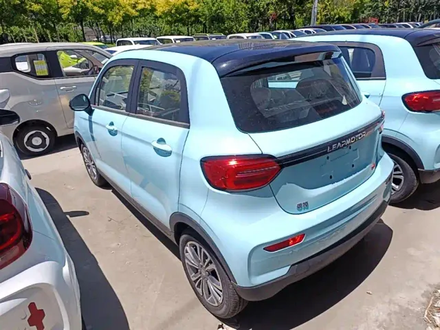 Leapmotor T03 — Фото автомобиля 4
