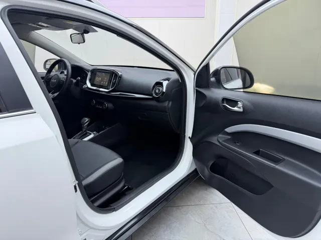Kia KX1 — Фото автомобиля 20