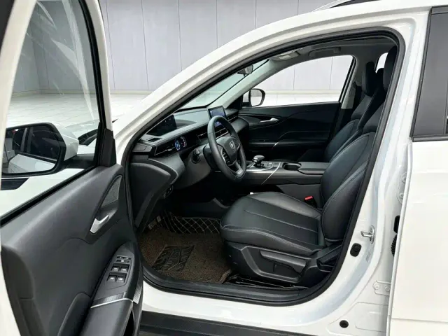 Changan Lamore — Фото автомобиля 5