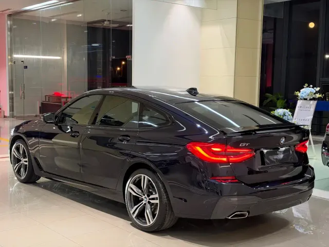 BMW 6 Series Gran Turismo — Фото автомобиля 3