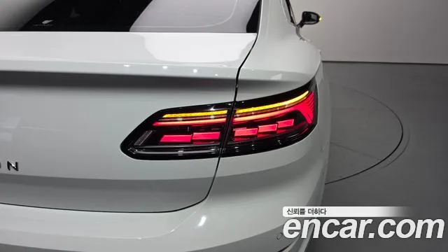 Volkswagen Arteon Arteon 2.0 TDI Prestige — Фото автомобиля 23