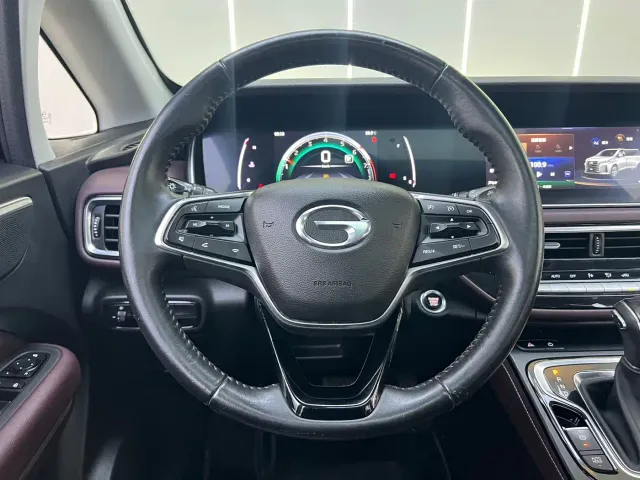 GAC Trumpchi M6 — Фото автомобиля 6