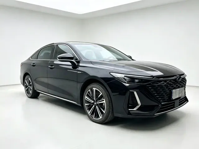 Chery Arrizo 8 — Фото автомобиля 3