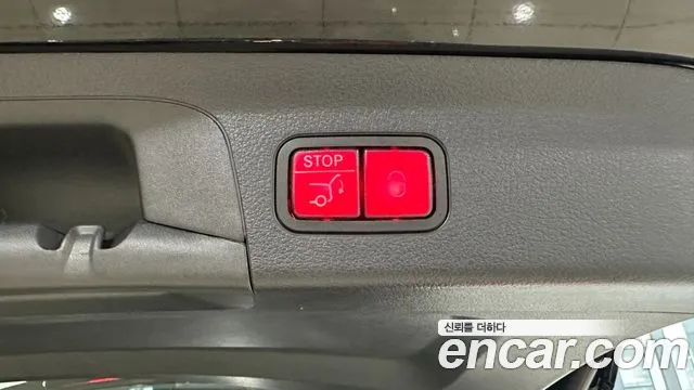 Mercedes-Benz GLS-Class — Фото автомобиля 15