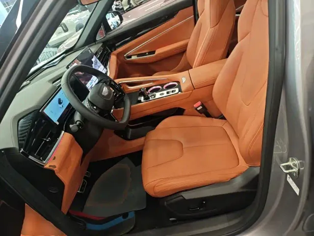 Geely Boyue — Фото автомобиля 14