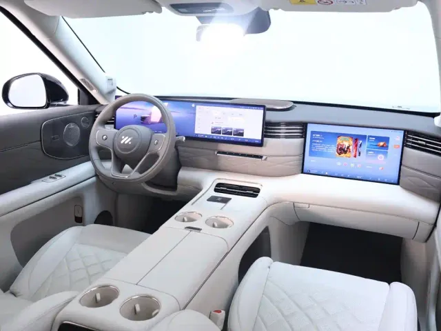 IM Motors LS9 — Фото автомобиля 20