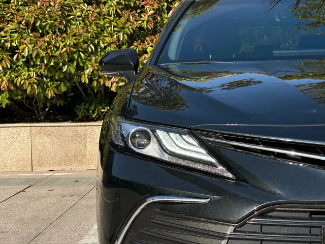 Toyota Camry — Фото автомобиля 5