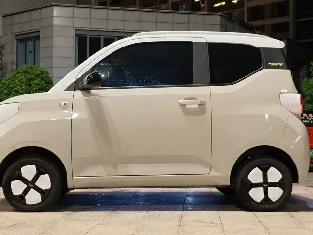 Wuling Hongguang Mini EV — Фото автомобиля 3