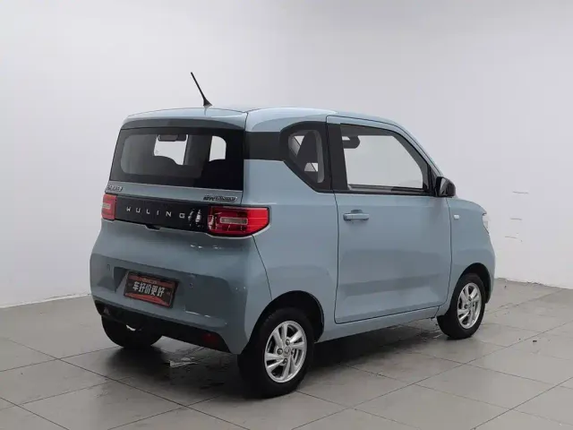 Wuling Hongguang Mini EV — Фото автомобиля 2