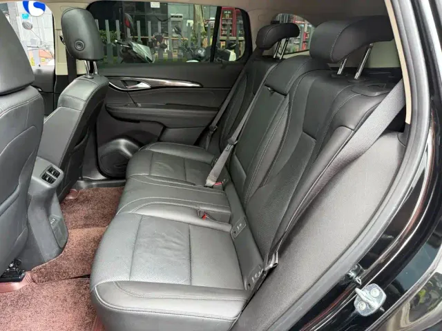 Buick Envision Plus — Фото автомобиля 12