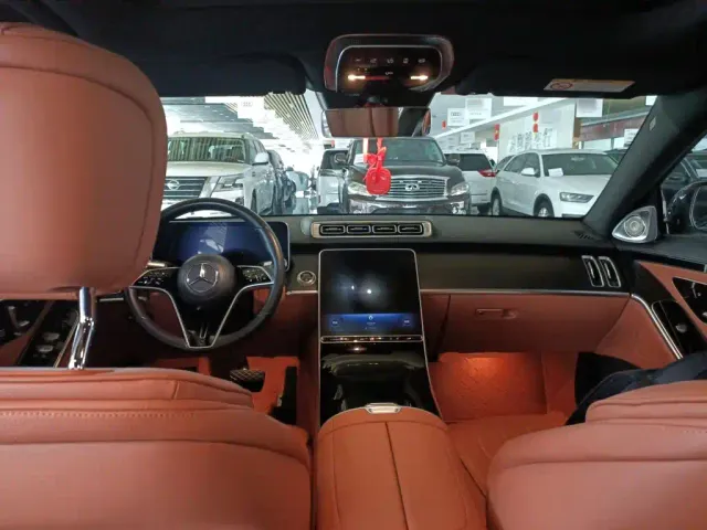 Mercedes-Benz S-Class — Фото автомобиля 9