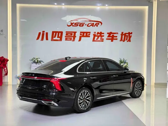 Hongqi H5 — Фото автомобиля 6