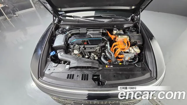 Hyundai Grandeur GN7 — Фото автомобиля 6