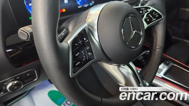 Mercedes-Benz EQA — Фото автомобиля 18
