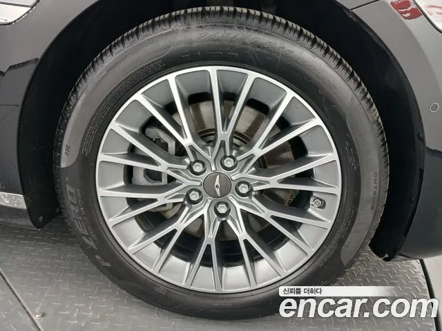Genesis G80 RG3 — Фото автомобиля 6