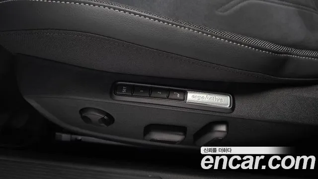 Volkswagen Golf Golf 8 поколение 2.0 TDI Prestige — Фото автомобиля 27