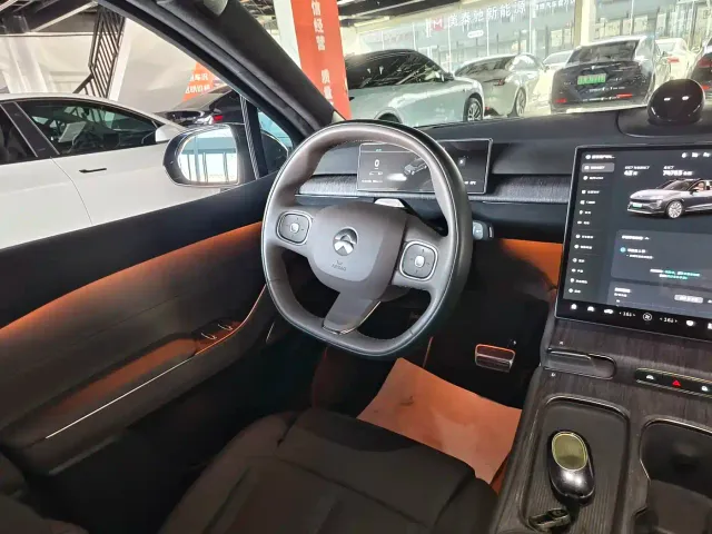 Nio ES7 — Фото автомобиля 13
