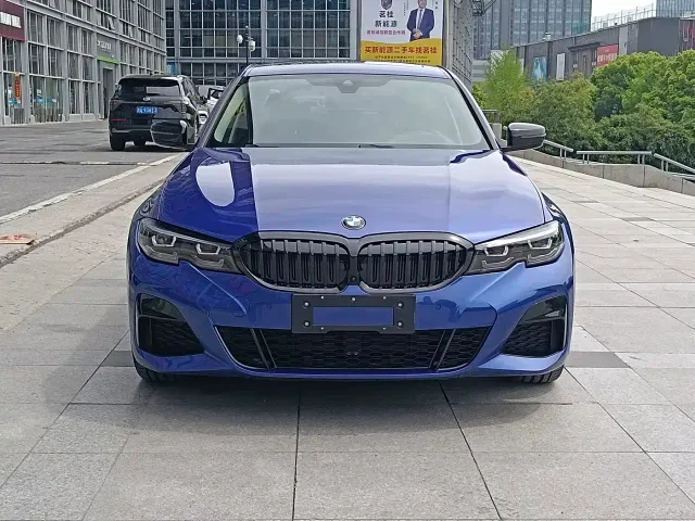 BMW BMW 3 Series 2021 330i M Sport Night Edition — Фото автомобиля 2