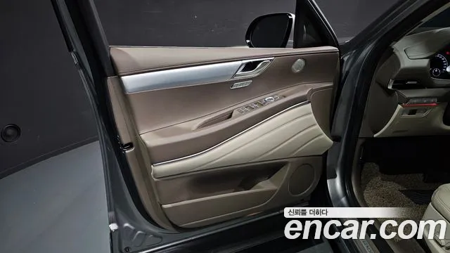 Genesis GV80 — Фото автомобиля 13
