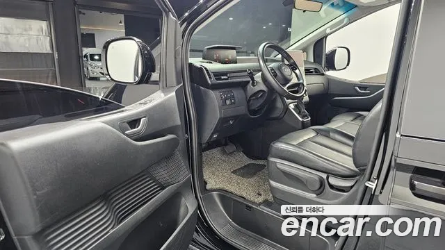 Hyundai Staria Staria Tourer 11 мест — Фото автомобиля 10
