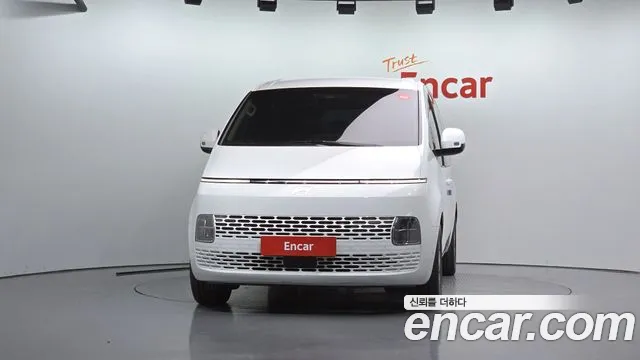 Hyundai Staria — Фото автомобиля 3